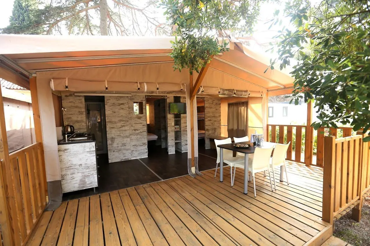 **** 홀리데이파크 Boutique Camping Materada Beach 포레치 크로아티아